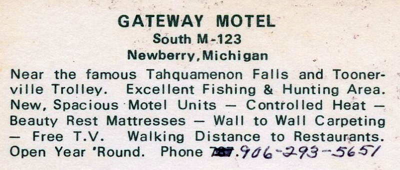 Gateway Motel - Vintage Postcard